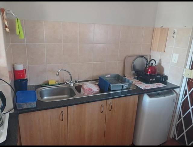 2 BEDROOM TOWNHOUSE FOR SALE IN BERG-EN-DAL